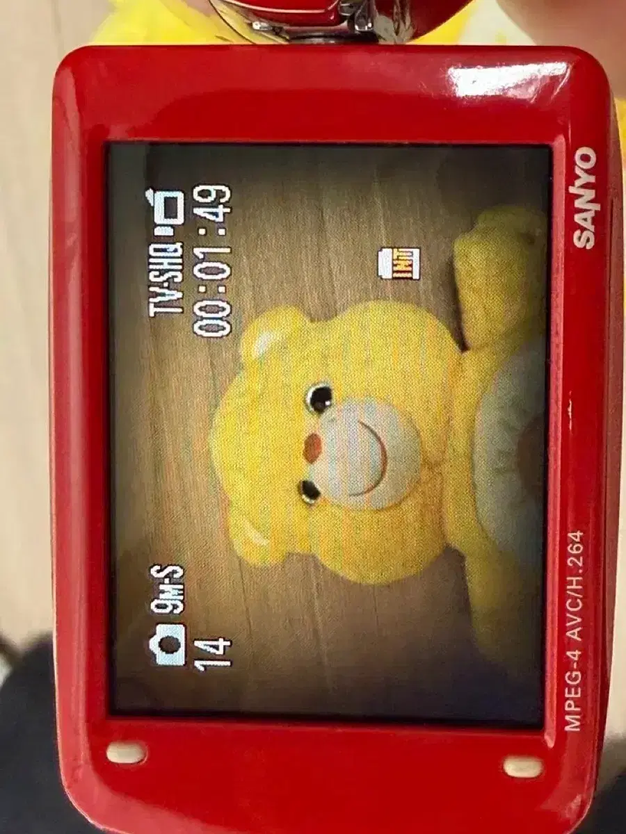 thumbnail-4